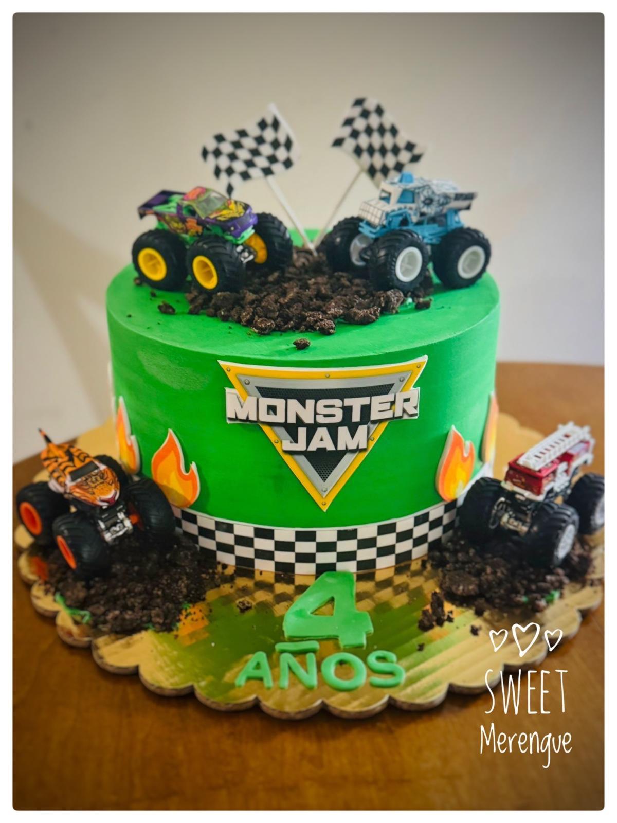Green and gold graduation cake